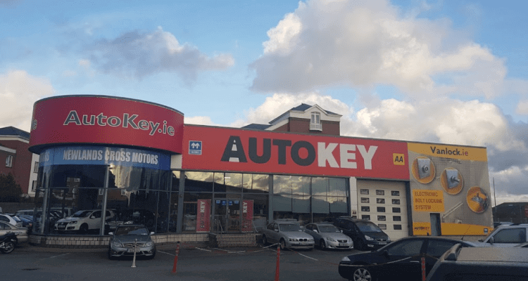 Autokey provides a wide range of motor services ranging from replacing lost or damaged keys to installing revolutionary van locks for vehicle security.